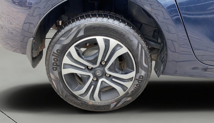 2024 Tata TIGOR XZ CNG, CNG, Manual, 4,335 km, Right Rear Wheel