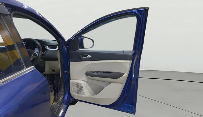 2020 Renault TRIBER RXZ, Petrol, Manual, 70,016 km, RHS Front Door