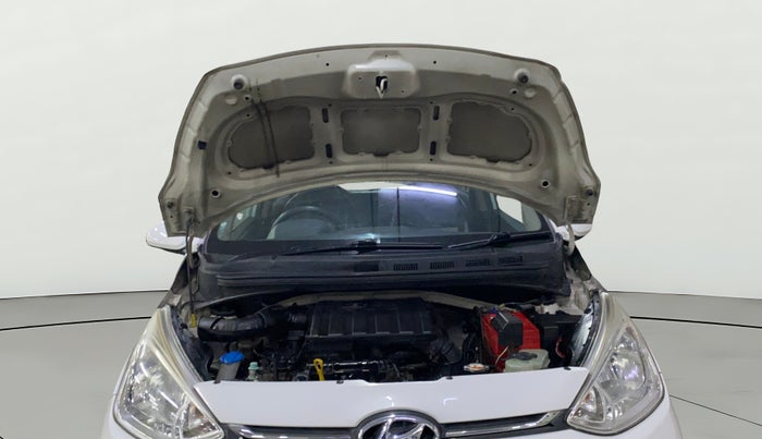 2017 Hyundai Grand i10 MAGNA 1.2 KAPPA VTVT, Petrol, Manual, 48,174 km, Open Bonet