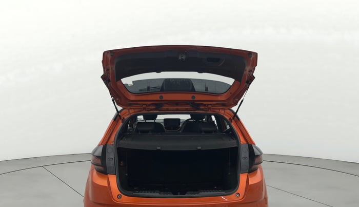 2024 Tata ALTROZ Racer R3, Petrol, Manual, 5,851 km, Boot Door Open