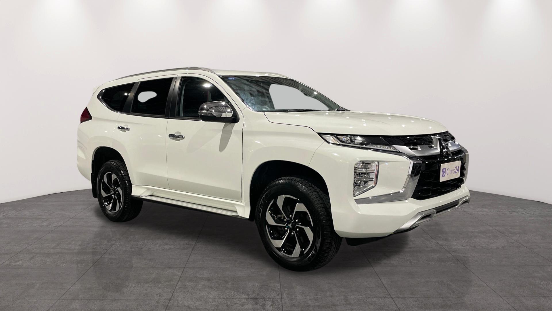 Mitsubishi Pajero Sport image