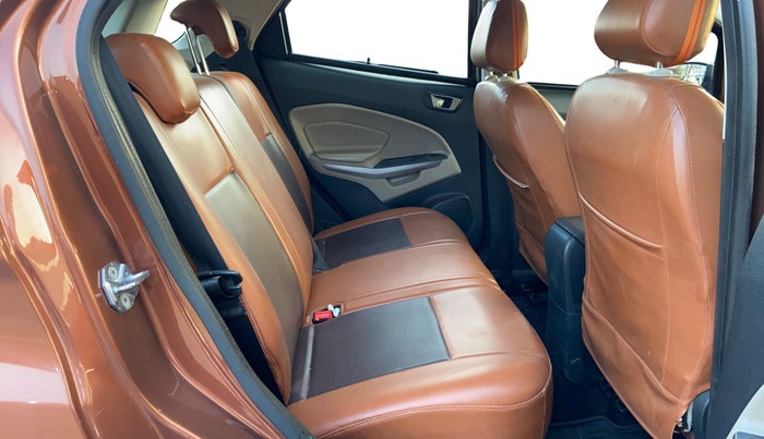 2020 Ford Ecosport TITANIUM 1.5L DIESEL, Diesel, Manual, 1,00,290 km, Right Side Rear Door Cabin