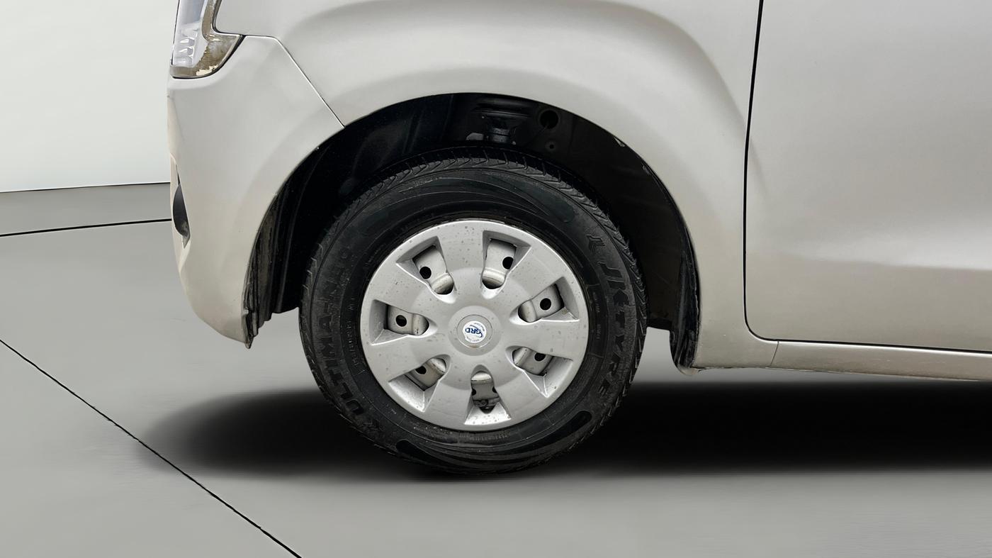 2020 Maruti New Wagon-R LXI CNG 1.0, CNG, Manual, 76,877 km, Left Front Wheel