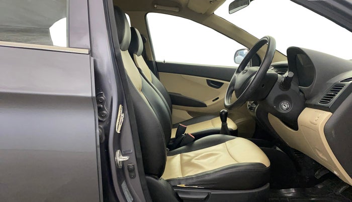 2014 Hyundai Eon ERA +, Petrol, Manual, 52,881 km, Right Side Front Door Cabin