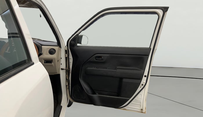 2021 Maruti New Wagon-R LXI CNG 1.0, CNG, Manual, 54,910 km, RHS Front Door