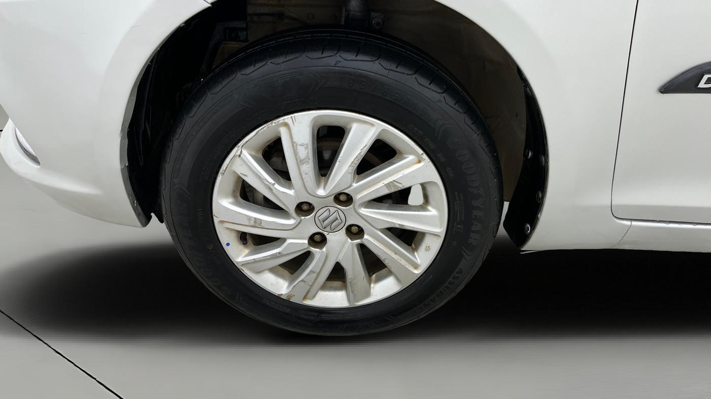 2016 Maruti Swift Dzire ZDI AMT, Diesel, Automatic, 1,15,365 km, Left Front Wheel