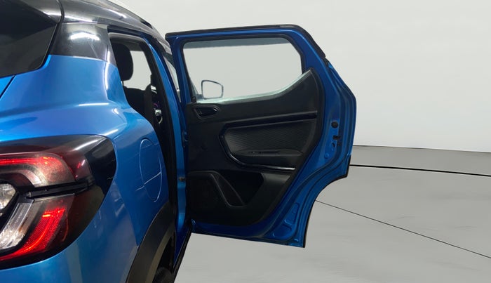 2022 Renault Kiger RXZ AMT DUAL TONE, Petrol, Automatic, 44,362 km, RHS Rear Door