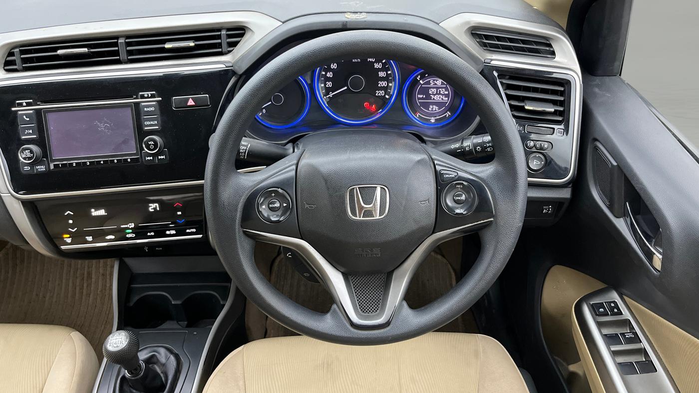 2016 Honda City 1.5L I-VTEC V MT, Petrol, Manual, 1,29,150 km, Steering Wheel Close Up