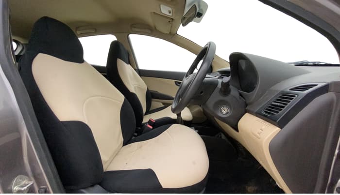 2013 Hyundai Eon ERA +, Petrol, Manual, 89,652 km, Right Side Front Door Cabin