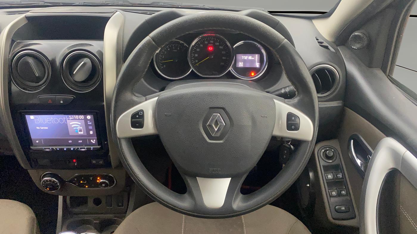 2016 Renault Duster 110 PS RXZ 4X2 AMT DIESEL, Diesel, Automatic, 77,235 km, Steering Wheel Close Up