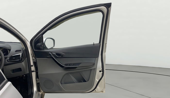 2017 Tata TIGOR XT PETROL, Petrol, Manual, 74,944 km, RHS Front Door