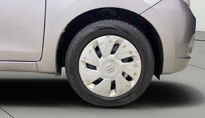 2015 Maruti Celerio VXI AMT, Petrol, Automatic, 68,724 km, Right Front Wheel