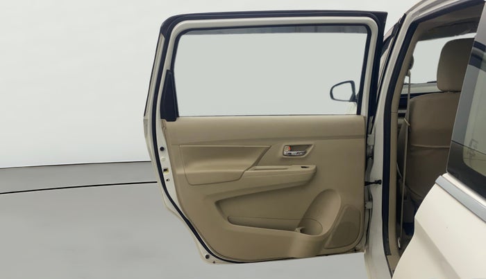 2021 Maruti Ertiga ZXI SHVS, Petrol, Manual, 30,368 km, LHS Rear Door