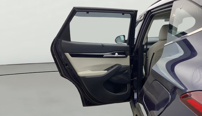 2023 KIA SELTOS  HTX 1.5 PETROL MT, Petrol, Manual, 13,029 km, LHS Rear Door