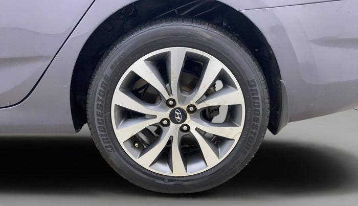 2014 Hyundai Verna FLUIDIC 1.6 CRDI SX AT, Diesel, Automatic, 81,531 km, Left Rear Wheel