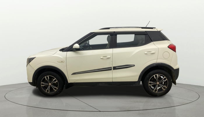 2021 Mahindra XUV300 W6 1.5 DIESEL AMT, Diesel, Automatic, 1,14,435 km, Left Side