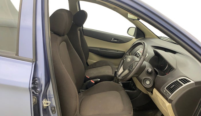 2012 Hyundai i20 SPORTZ 1.4 CRDI, Diesel, Manual, 63,414 km, Right Side Front Door Cabin