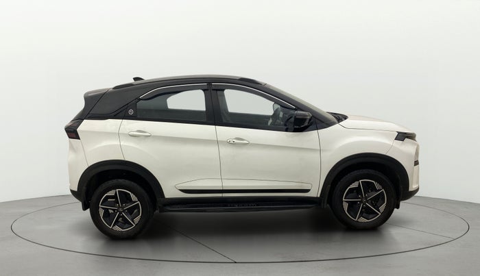 2024 Tata NEXON FEARLESS + SUNROOF DCA DUAL TONE 1.2 PETROL, Petrol, Automatic, 12,643 km, Right Side View