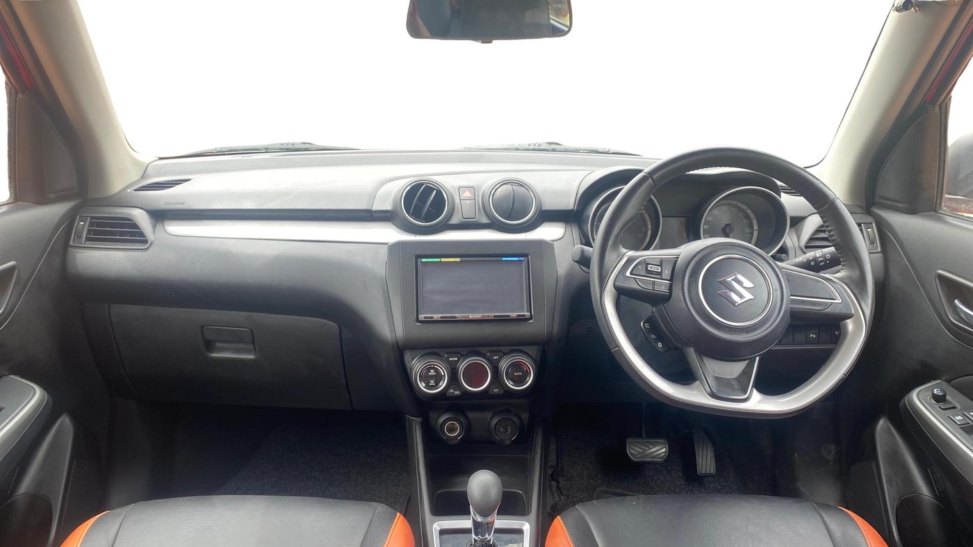 2018 Maruti Swift ZXI AMT, Petrol, Automatic, 33,176 km, Dashboard