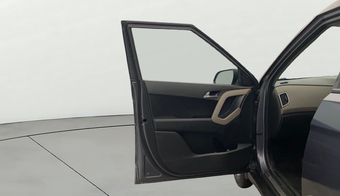 2017 Hyundai Creta SX PLUS 1.6 PETROL, Petrol, Manual, 53,575 km, LHS Front Door