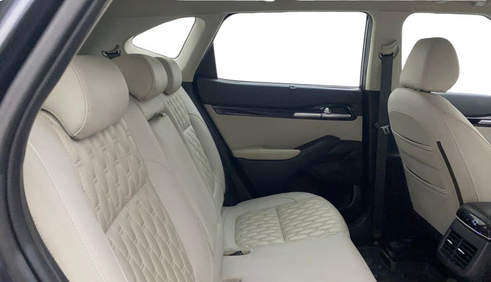 2021 KIA SELTOS HTX 1.5 DIESEL, Diesel, Manual, 90,063 km, Right Side Rear Door Cabin