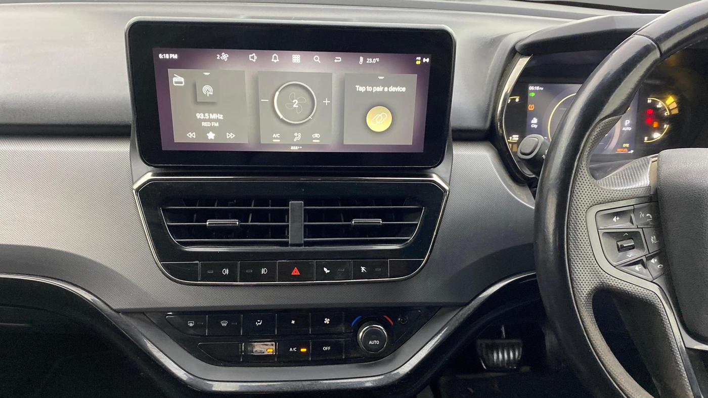 2023 Tata Safari XZA PLUS O DARK EDITION, Diesel, Automatic, 80,409 km, Air Conditioner