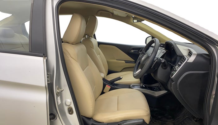 2017 Honda City 1.5L I-VTE V CVT, Petrol, Automatic, 31,836 km, Right Side Front Door Cabin