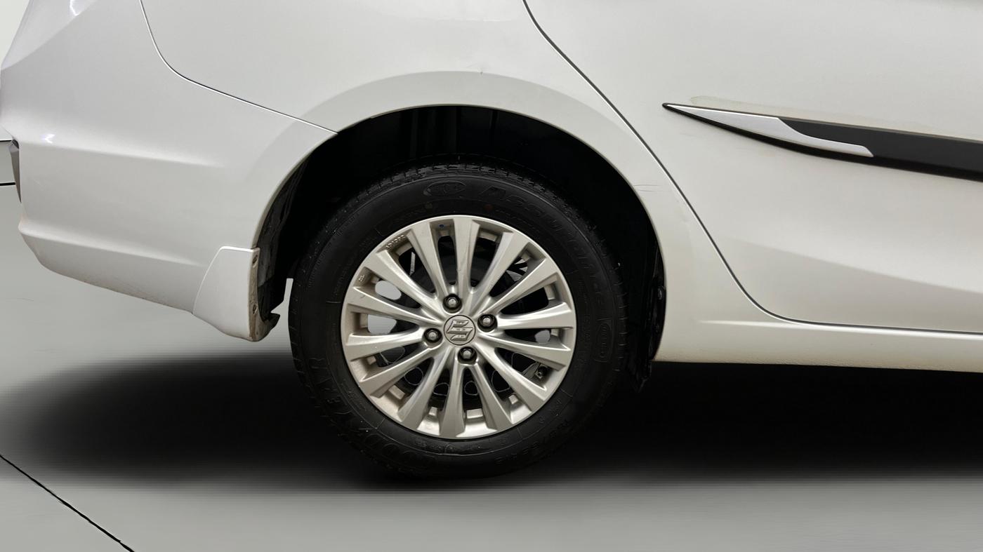 2021 Maruti Ciaz DELTA 1.5 SHVS MT PETROL, Petrol, Manual, 53,411 km, Right Rear Wheel