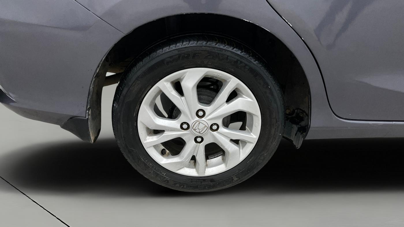 2019 Honda Amaze 1.2L I-VTEC VX, Petrol, Manual, 40,045 km, Right Rear Wheel