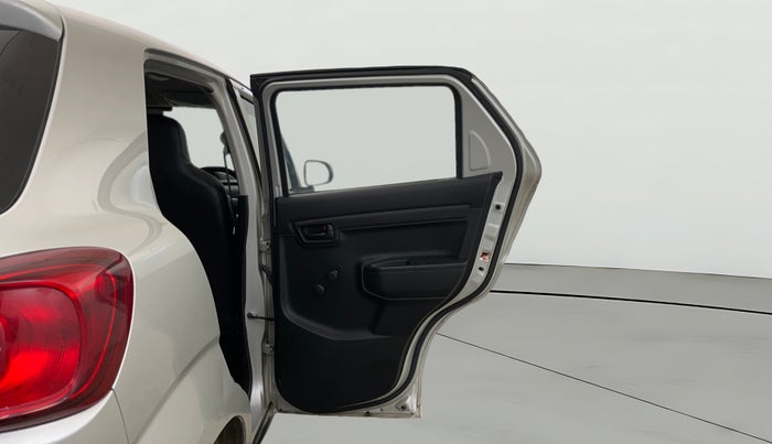 2022 Maruti S PRESSO VXI (O), Petrol, Manual, 2,652 km, RHS Rear Door