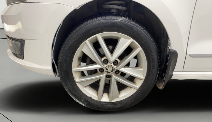 2019 Skoda Rapid STYLE 1.6 MPI AT, Petrol, Automatic, 49,097 km, Left Front Wheel