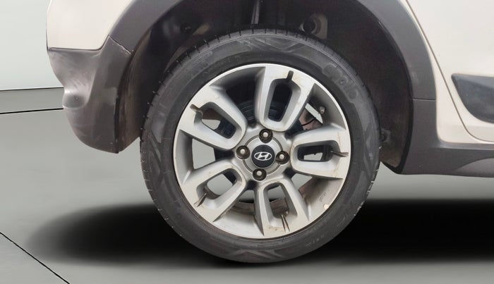 2015 Hyundai i20 Active 1.2 S, Petrol, Manual, 28,985 km, Right Rear Wheel