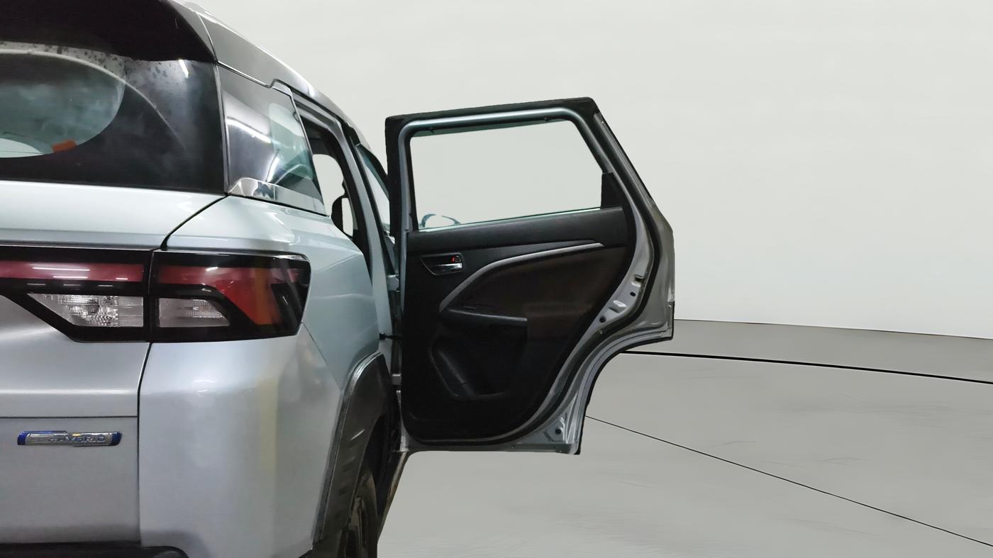2023 Maruti BREZZA ZXI SMART HYBRID , Petrol, Manual, 83,053 km, RHS Rear Door