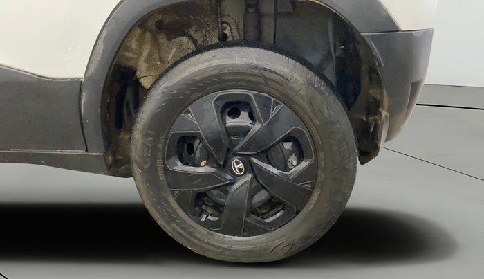 2023 Tata PUNCH PURE MT CNG, CNG, Manual, 35,762 km, Left Rear Wheel