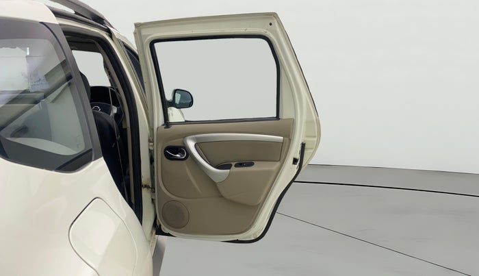 2015 Nissan Terrano XL (P), Petrol, Manual, 30,851 km, RHS Rear Door