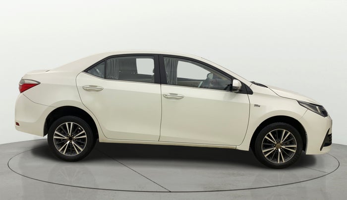 2017 Toyota Corolla Altis VL CVT PETROL, Petrol, Automatic, 93,281 km, Right Side View