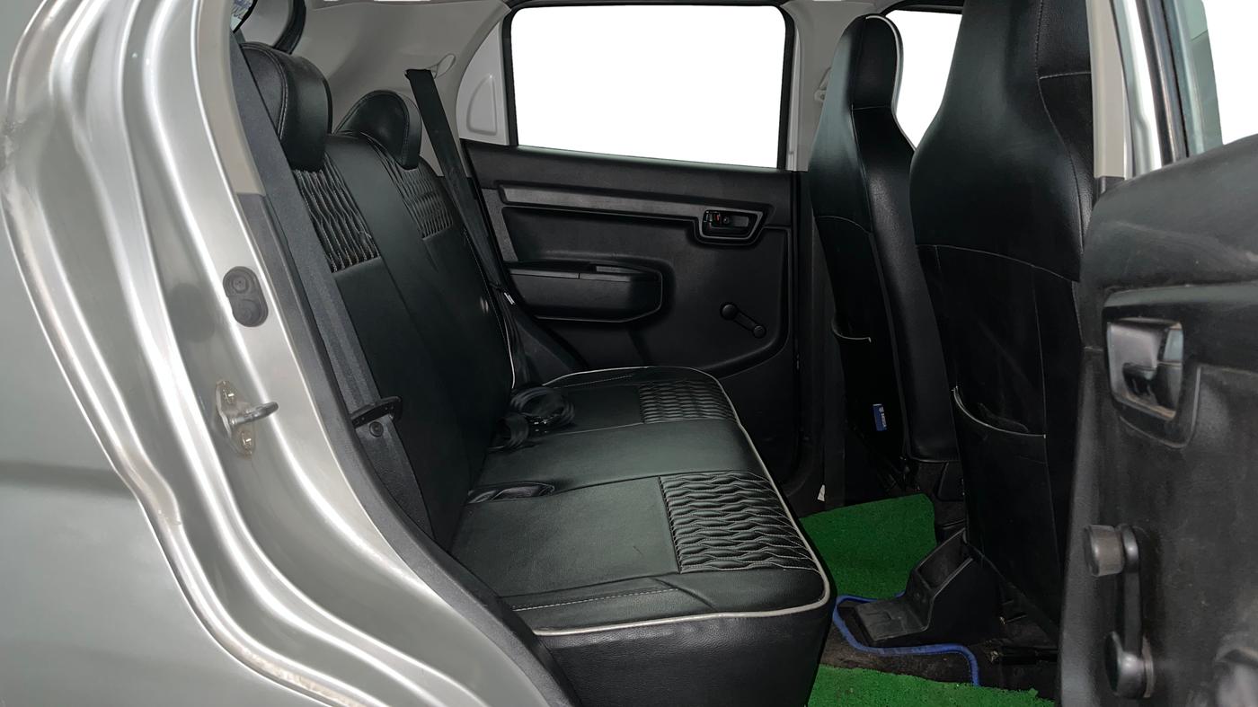 2021 Maruti S PRESSO VXI (O), Petrol, Manual, 39,324 km, Right Side Rear Door Cabin