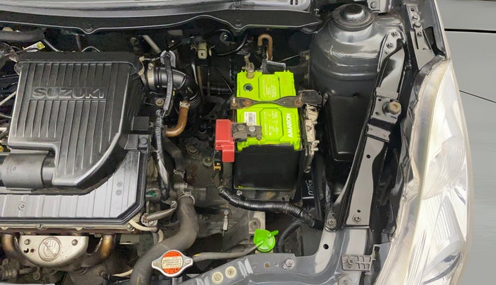 2014 Maruti Swift VXI, Petrol, Manual, 28,038 km, Engine View - Left