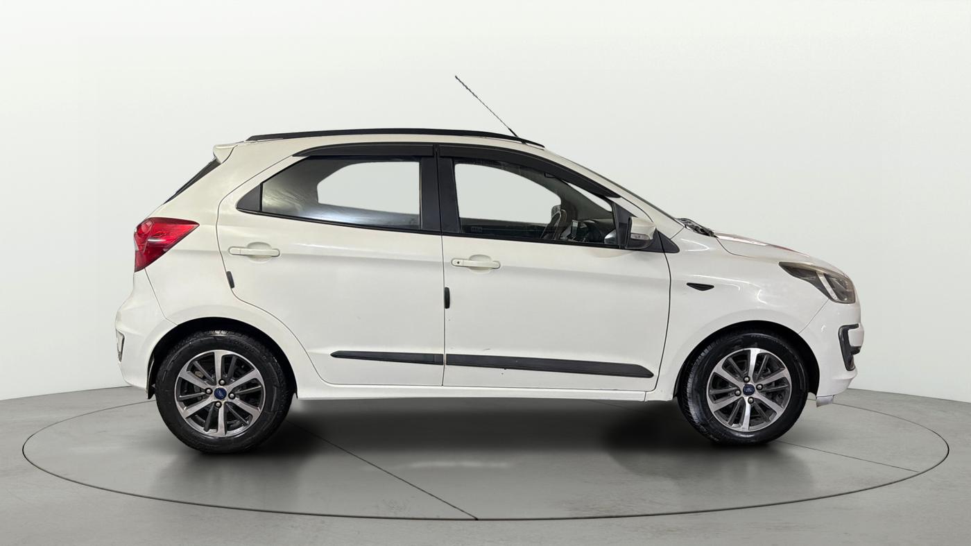 2021 Ford New Figo TITANIUM PLUS 1.2 PETROL AT, Petrol, Automatic, 69,969 km, Right Side View