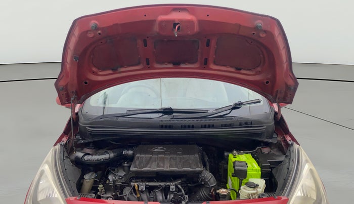 2014 Hyundai Xcent SX AT 1.2 (O), Petrol, Automatic, 1,07,526 km, Open Bonet