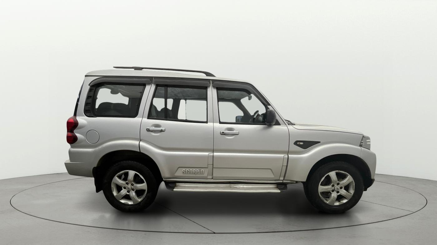 2021 Mahindra Scorpio S5, Diesel, Manual, 91,345 km, Right Side View