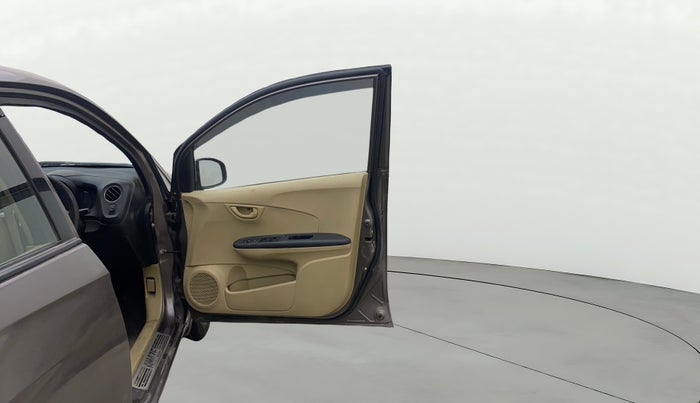 2015 Honda Amaze 1.2L I-VTEC S, Petrol, Manual, 88,408 km, RHS Front Door