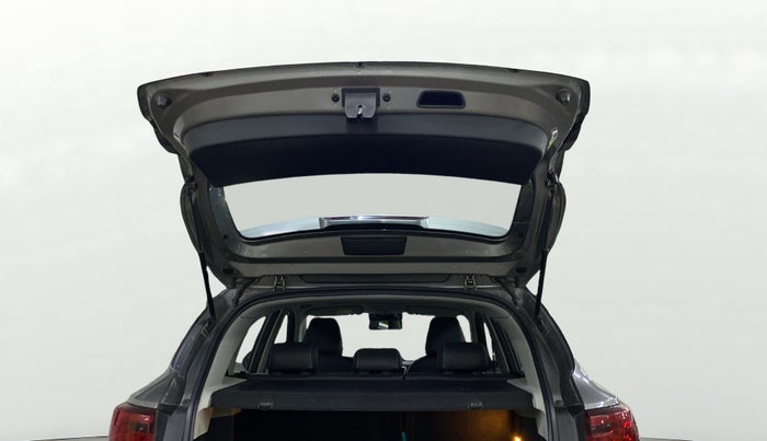 2022 MG ASTOR SHARP 1.5 MT, Petrol, Manual, 62,976 km, Boot Door Open