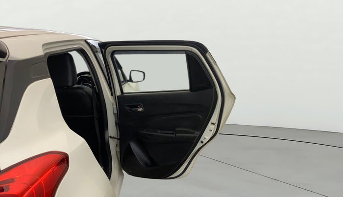 2023 Maruti Swift VXI, Petrol, Manual, 40,237 km, RHS Rear Door