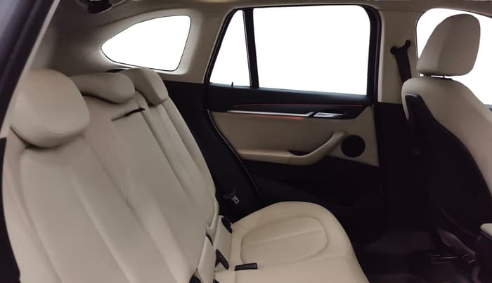 2019 BMW X1 sDrive 20d x Line, Diesel, Automatic, 38,344 km, Right Side Rear Door Cabin