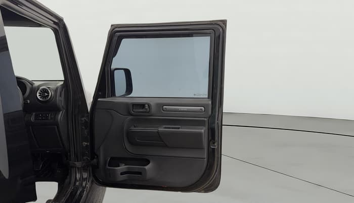 2021 Mahindra Thar LX HT PETROL 4WD MT, Petrol, Manual, 48,316 km, RHS Front Door