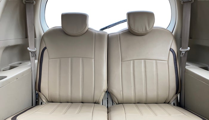 2017 Maruti Ertiga ZXI, Petrol, Manual, 74,540 km, Third Seat Row ( optional )