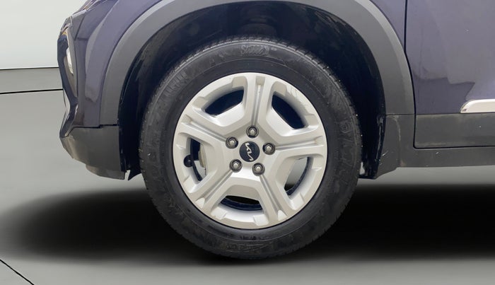 2022 KIA SONET HTK PLUS 1.0 IMT, Petrol, Manual, 24,519 km, Left Front Wheel