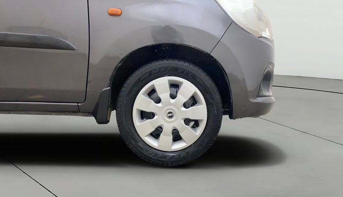 2016 Maruti Alto K10 VXI, Petrol, Manual, 72,104 km, Right Front Wheel