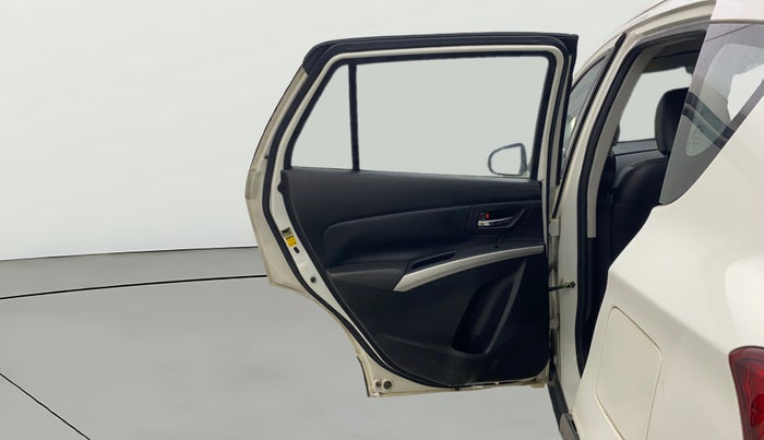 2016 Maruti S Cross ALPHA 1.6, Diesel, Manual, 79,778 km, LHS Rear Door